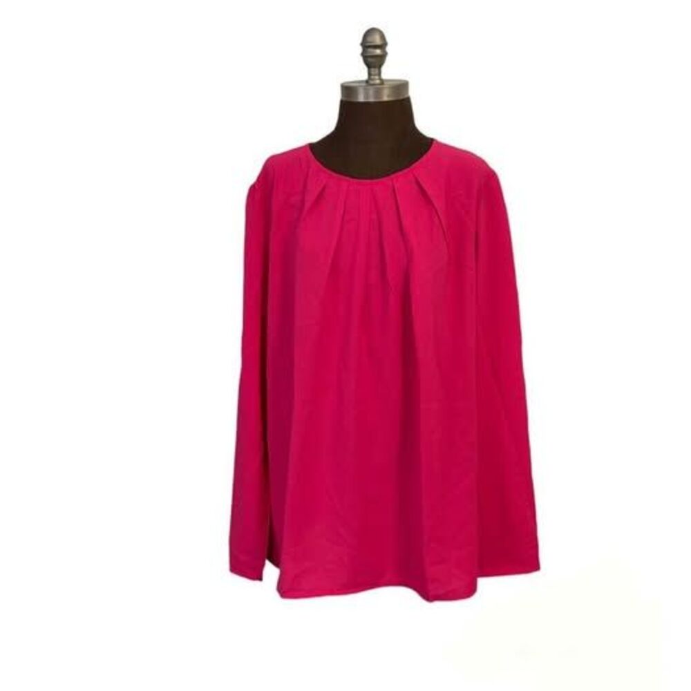 New
Women’s Pink
Long Sleeves Blouse
Size XXL